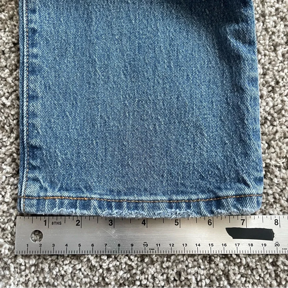 Levi's 501 Original Straight Leg Button Fly Stretch Jeans Medium Wash 32x30